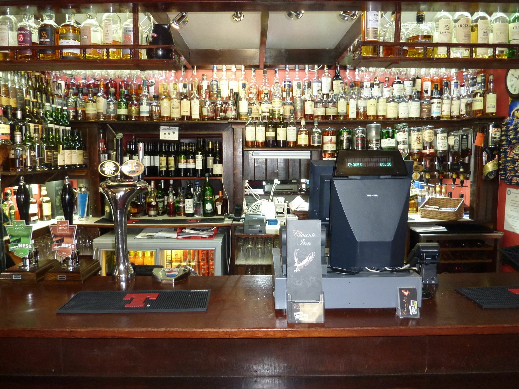 Glenmoriston 克鲁阿尼宾馆酒店 外观 照片